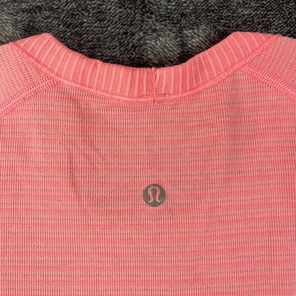 Lululemon Swiftly Tech Long Sleeve Thumb Hole Pink Striped Women's 6 Running - Picture 11 of 12